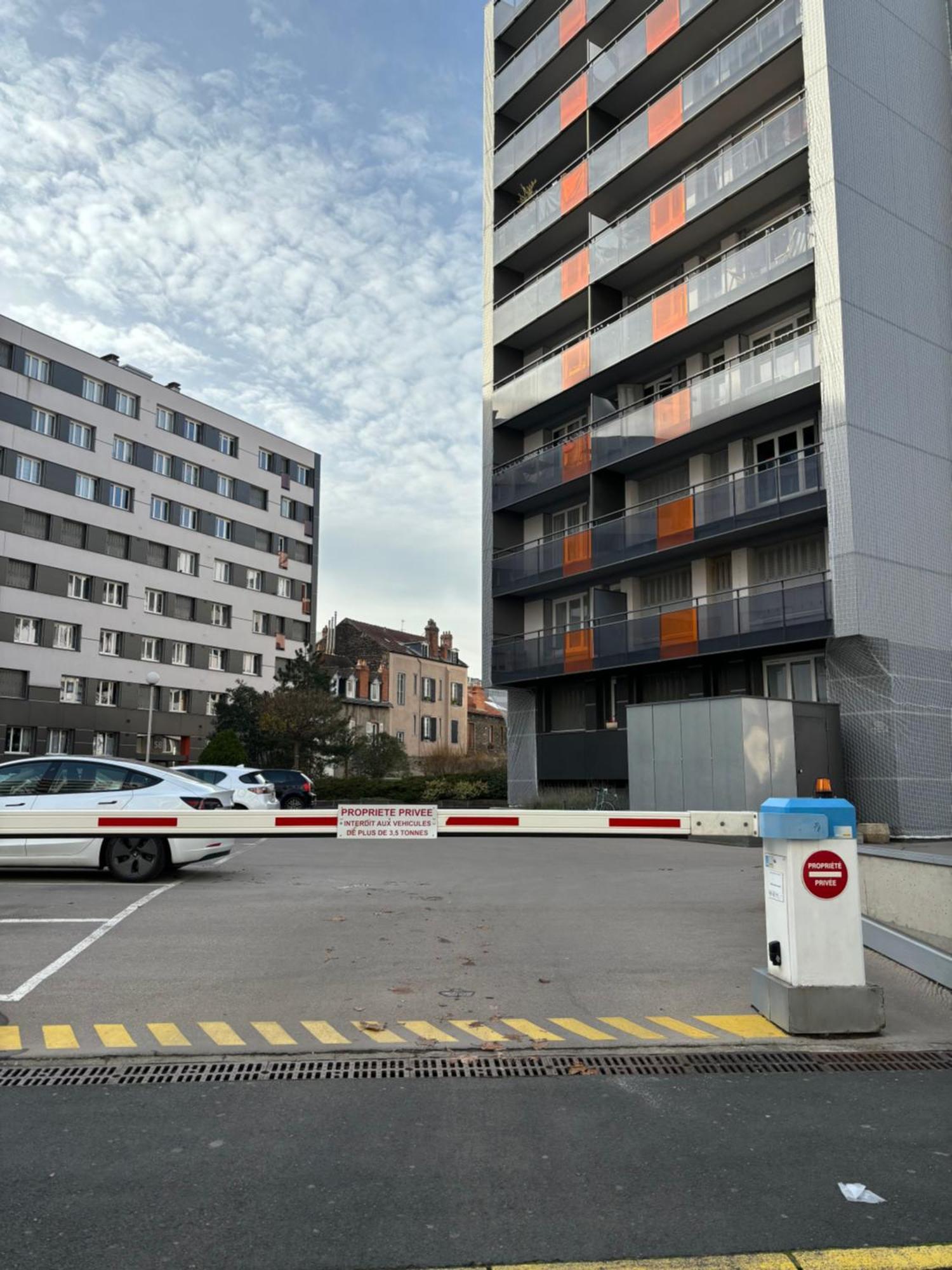 Apartamento Orange & Art Clermont-Ferrand Exterior foto